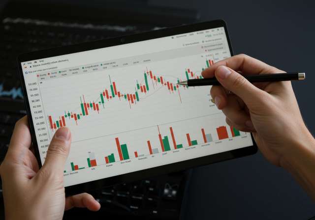 Dive into Investing: Unlocking the Benefits of a Zero Demat Account
